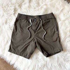 Vuori Men’s Ripstop Short Dark Oregano Large L